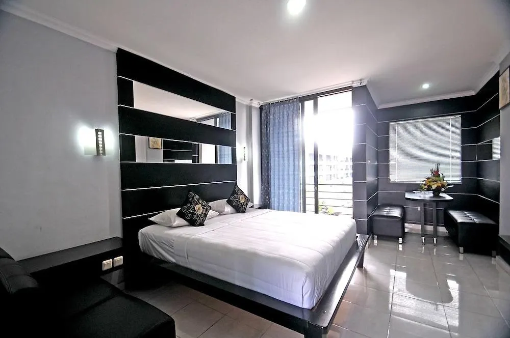 Arya Hotel & Spa Kuta
