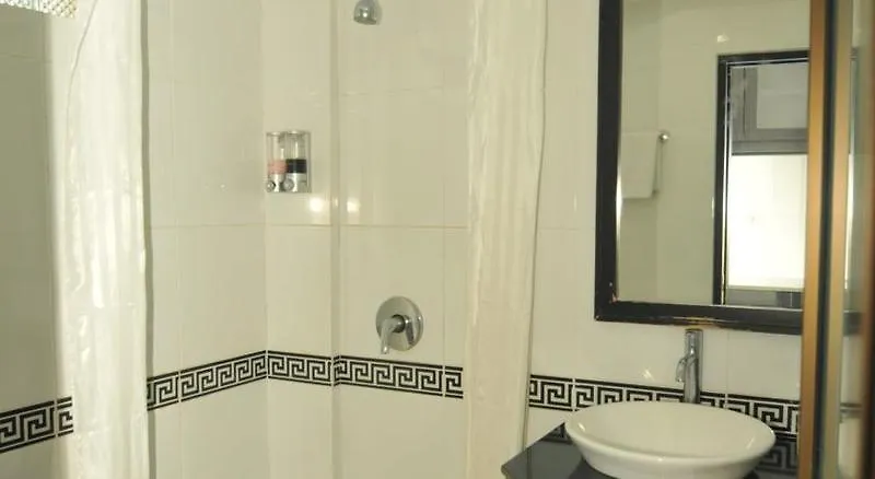 Arya Hotel & Spa Kuta   Kuta (Bali)
