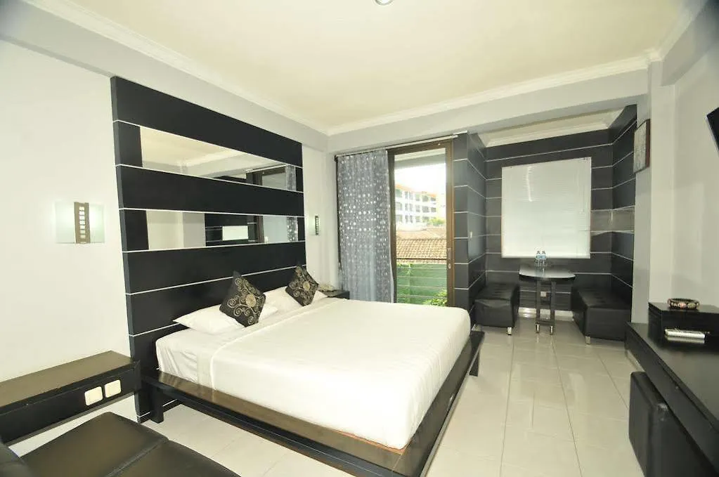 **  Arya Hotel & Spa Kuta  Indonesia